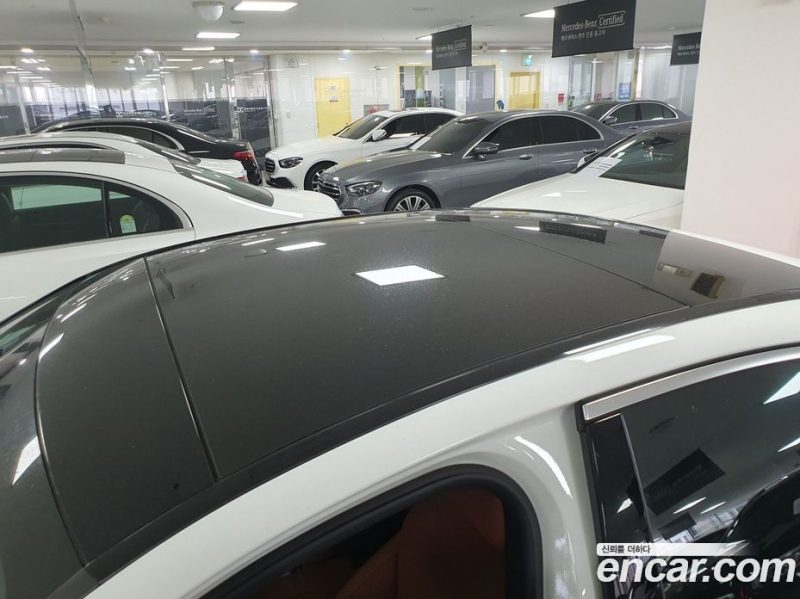 Mercedes Benz C-Class C200 4MATIC Avantgarde