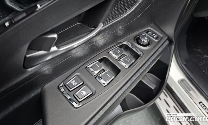 SsangYong Korando Gasoline 1.5 2WD R-Plus