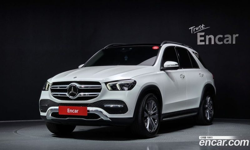 Mercedes Benz GLE-Class GLE300d 4MATIC
