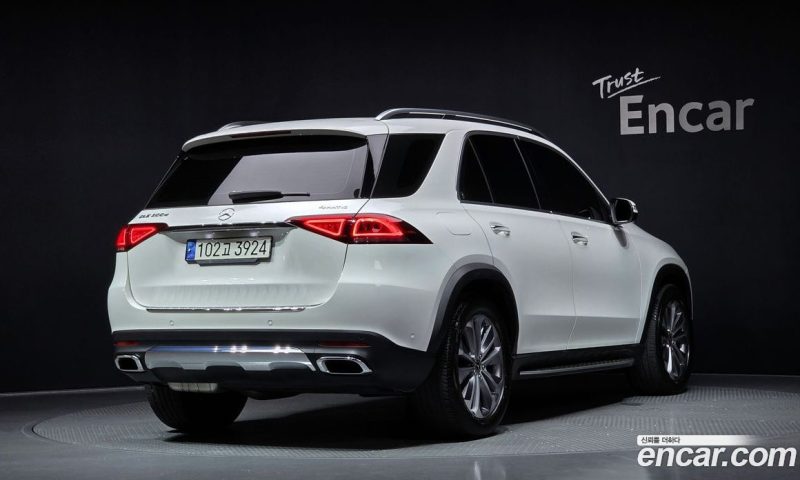 Mercedes Benz GLE-Class GLE300d 4MATIC