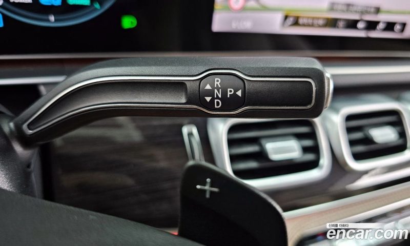 Mercedes Benz GLE-Class GLE300d 4MATIC