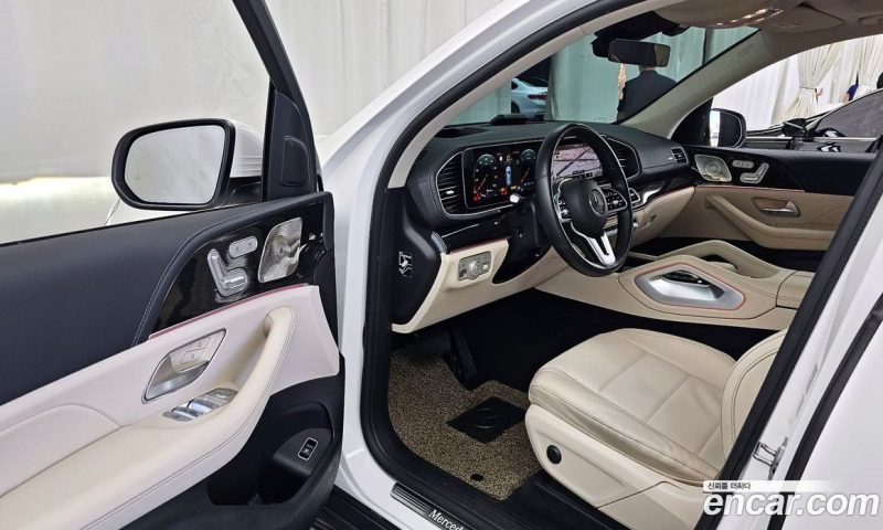 Mercedes Benz GLE-Class GLE300d 4MATIC