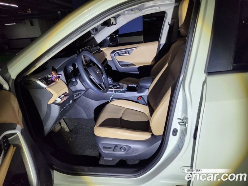 Toyota RAV4 2.5 4WD Hybrid
