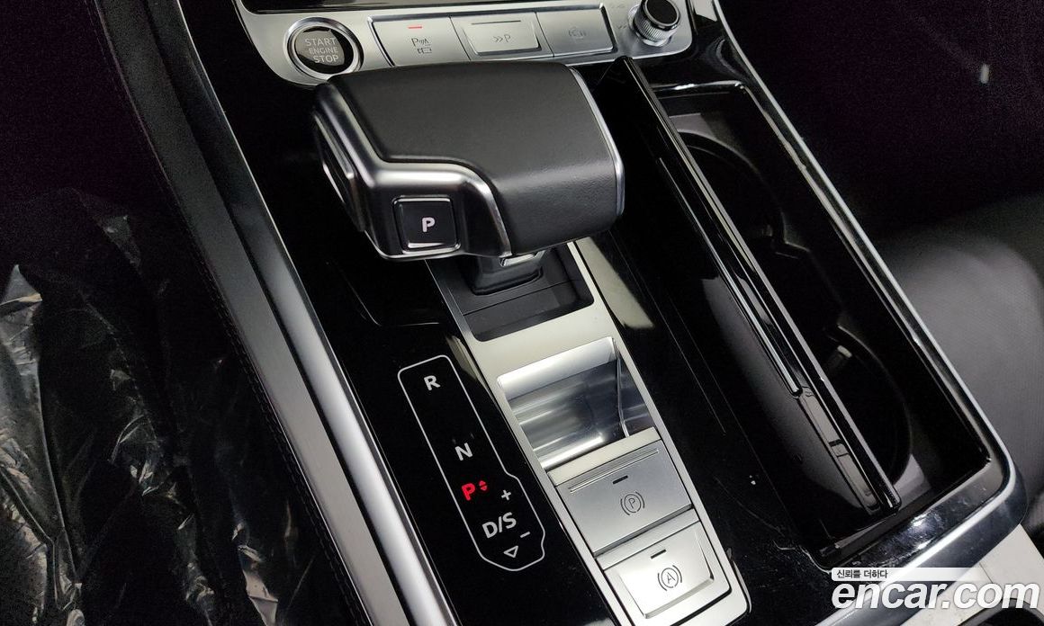 Audi Q8 55 TFSI Quattro Premium