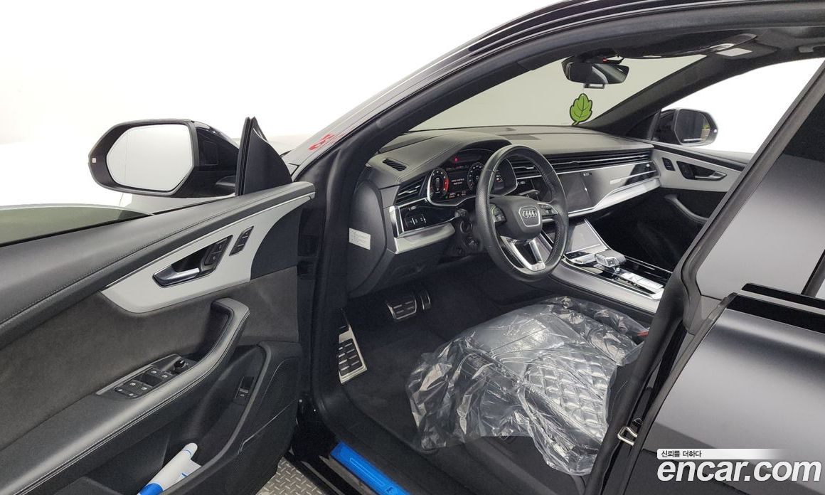 Audi Q8 55 TFSI Quattro Premium