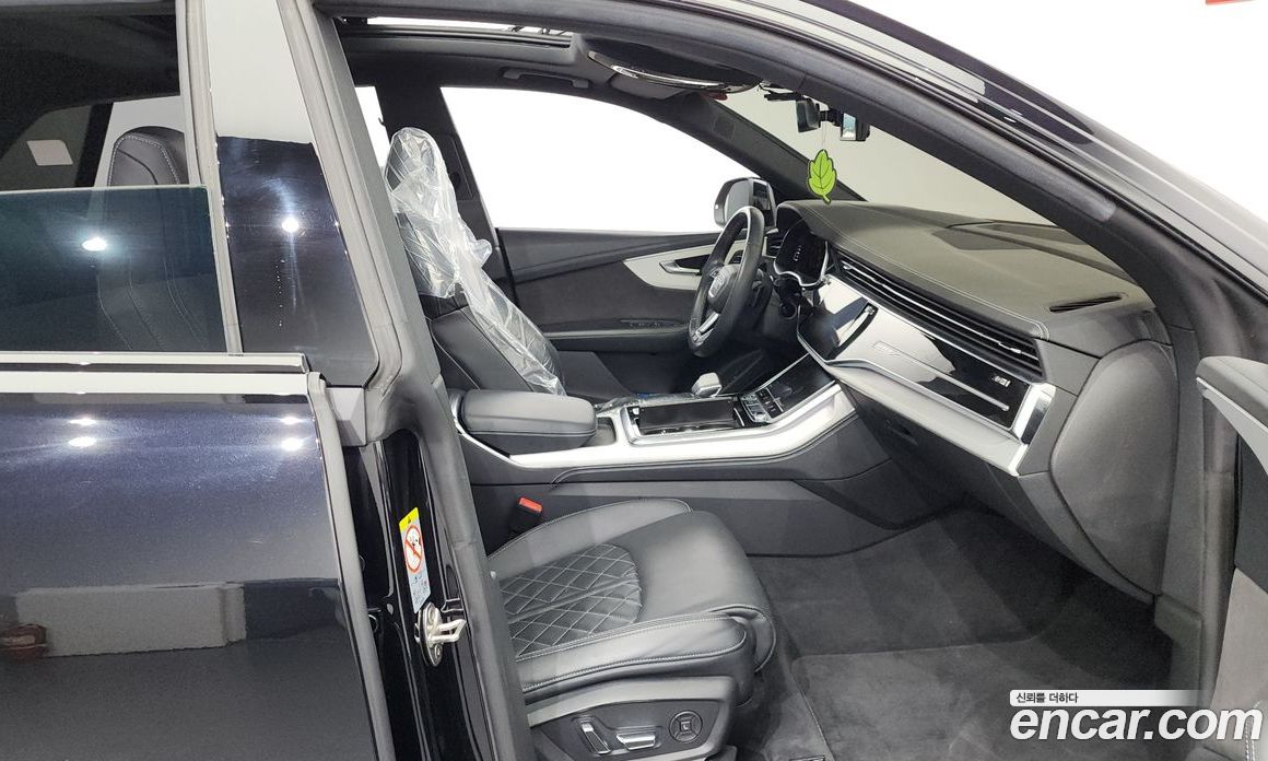 Audi Q8 55 TFSI Quattro Premium