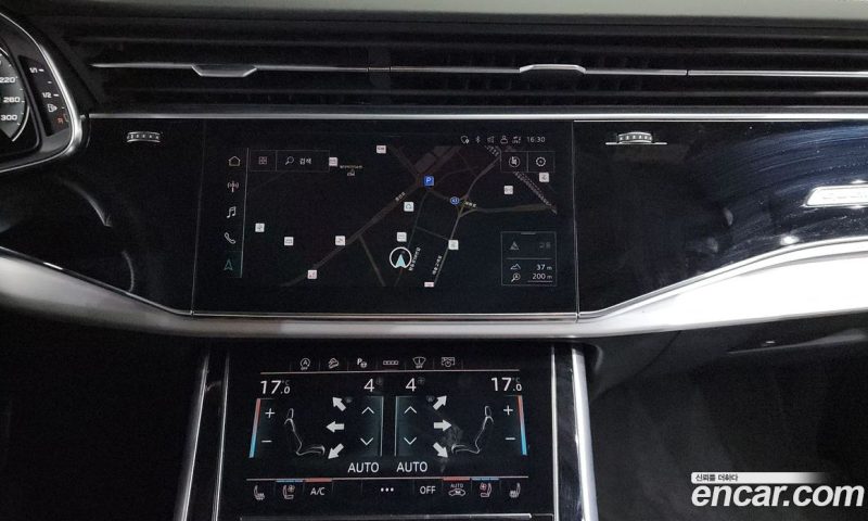 Audi Q8 55 TFSI Quattro Premium