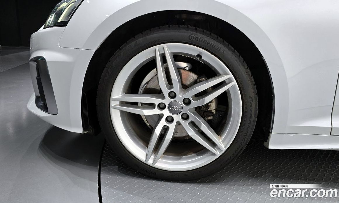 Audi A5 40 TFSI Quattro Premium Sportback