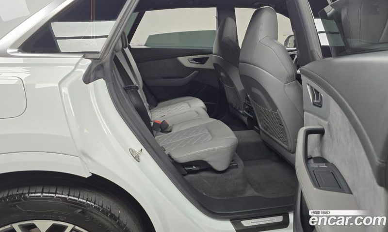 Audi Q8 50 TDI Quattro Premium