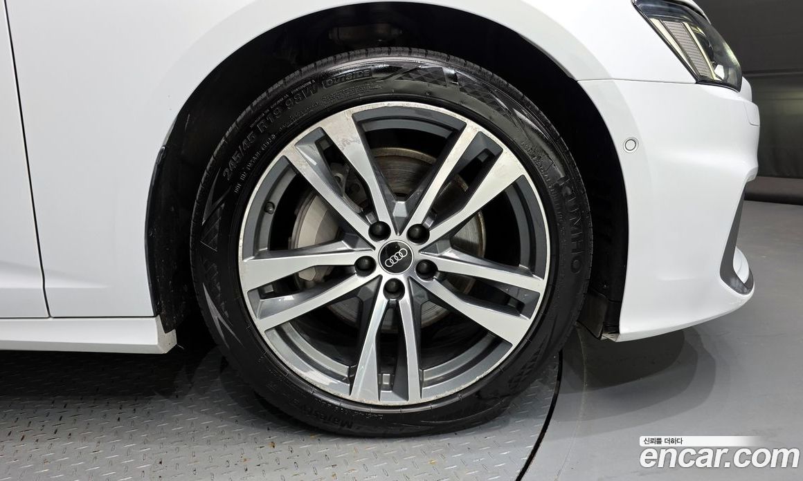 Audi A6 45 TFSI Quattro Premium