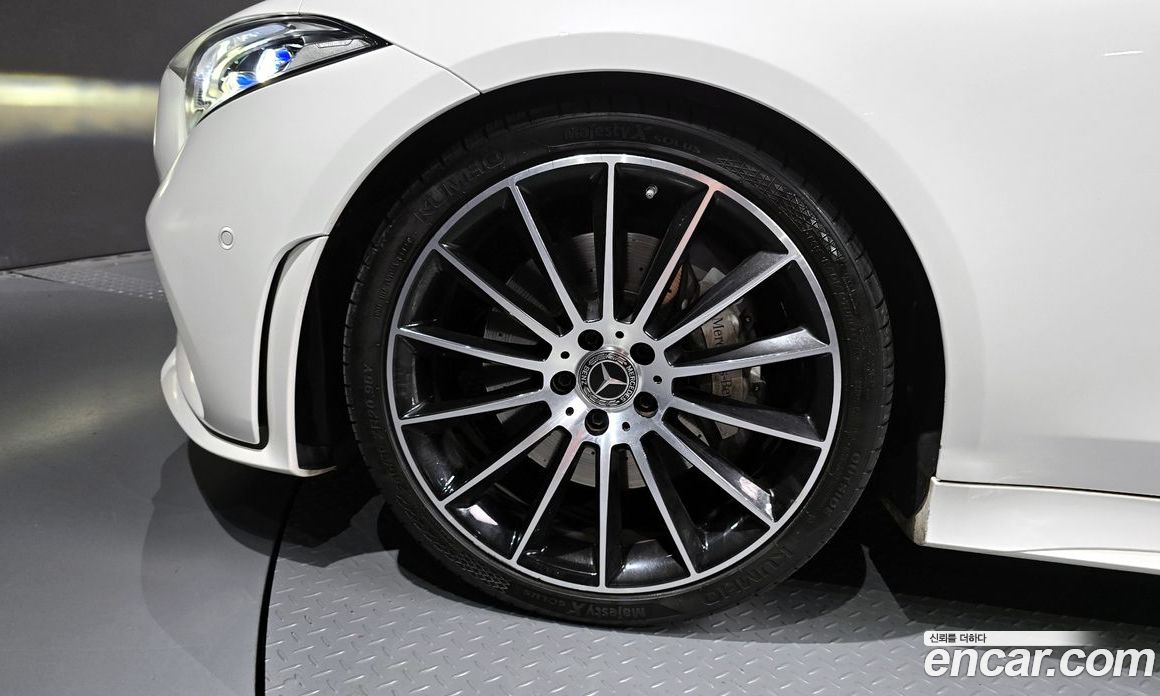 Mercedes Benz CLS-Class CLS450 4MATIC AMG Line