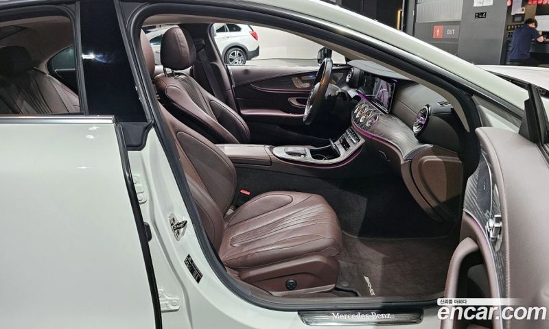 Mercedes Benz CLS-Class CLS450 4MATIC AMG Line