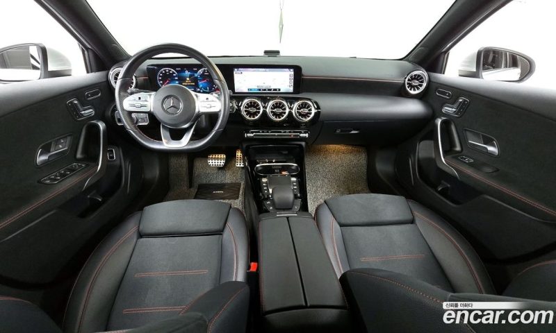 Mercedes Benz A-Class AMG A35 4MATIC Sedan