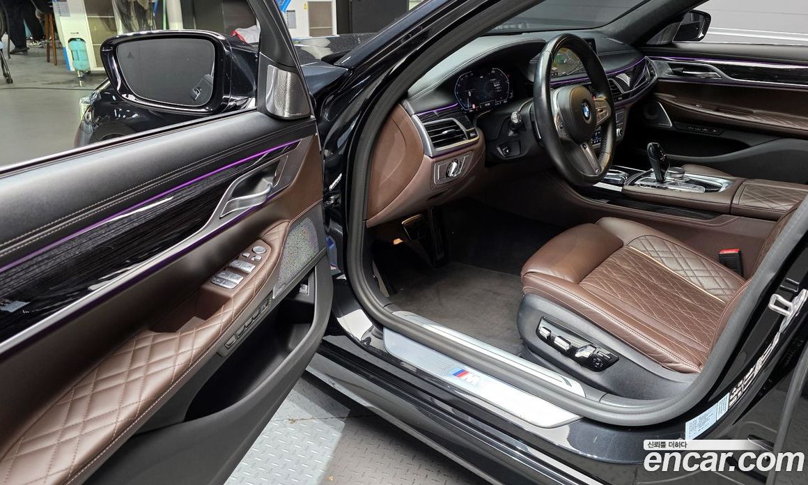 BMW 7-Series 740Li xDrive M Sport Package