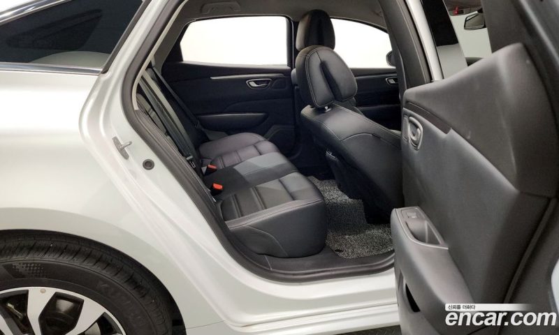 Renault Korea SM6 1.3 TCe LE