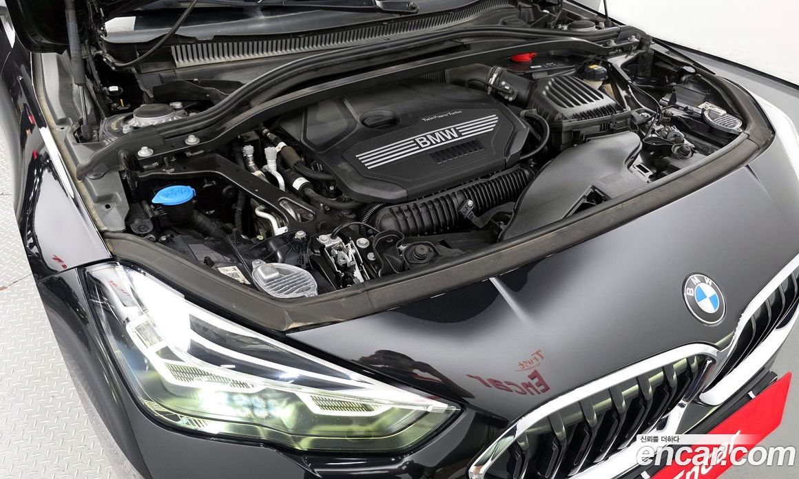 BMW 2-Series i220 Advantage