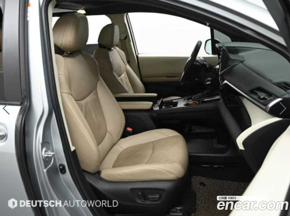 Toyota Sienna 2.5 Hybrid 2WD