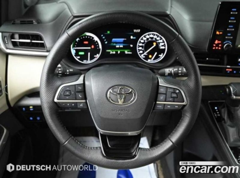 Toyota Sienna 2.5 Hybrid 2WD