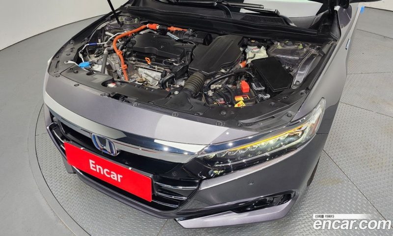 Honda Accord 2.0 Hybrid Touring