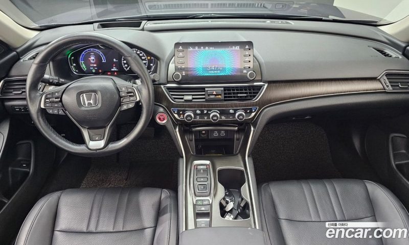 Honda Accord 2.0 Hybrid Touring