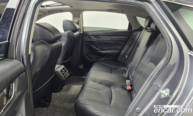 Honda Accord 2.0 Hybrid Touring