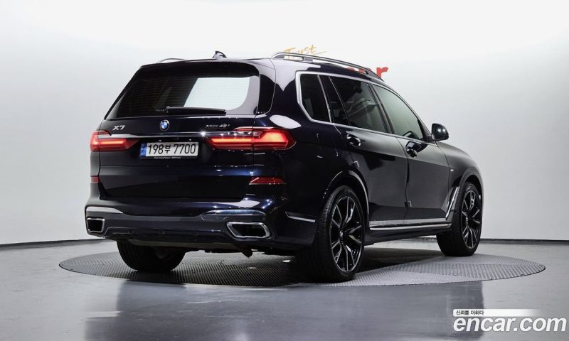 BMW X7 xDrive i40 M Sport 6STR