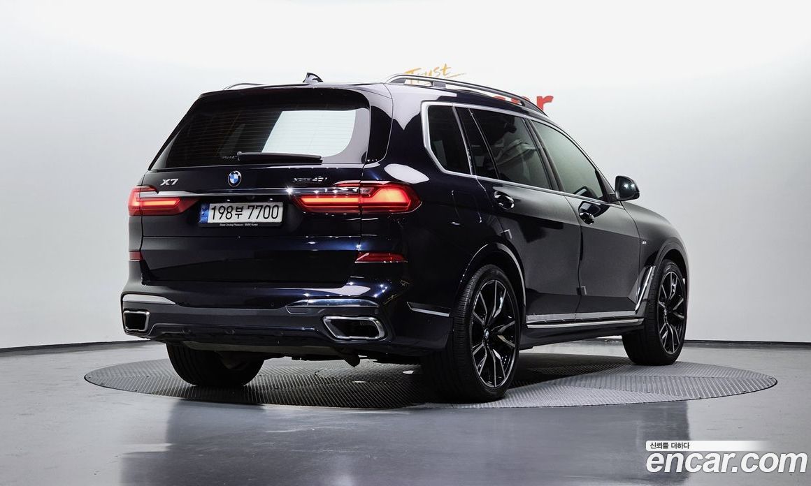 BMW X7 xDrive i40 M Sport 6STR