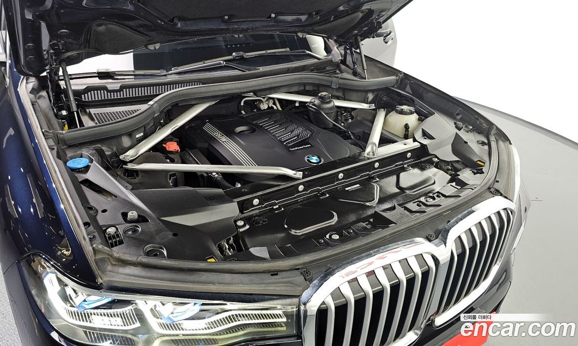 BMW X7 xDrive i40 M Sport 6STR