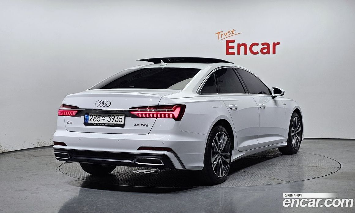 Audi A6 45 TFSI Premium