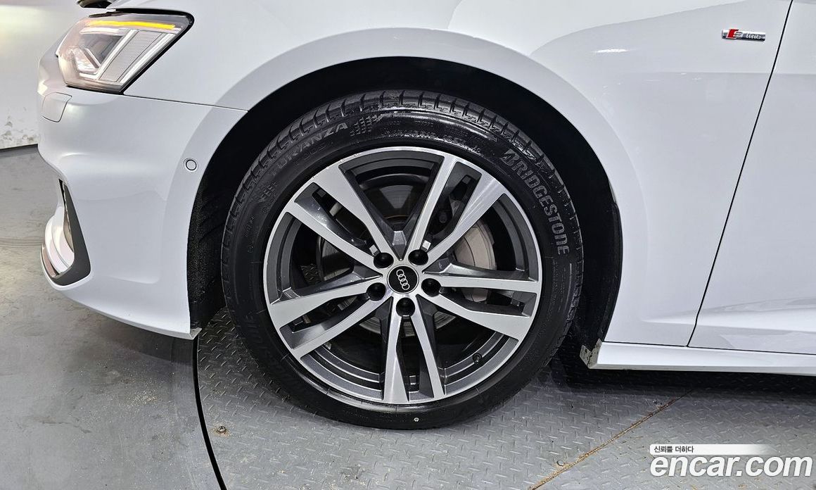 Audi A6 45 TFSI Premium