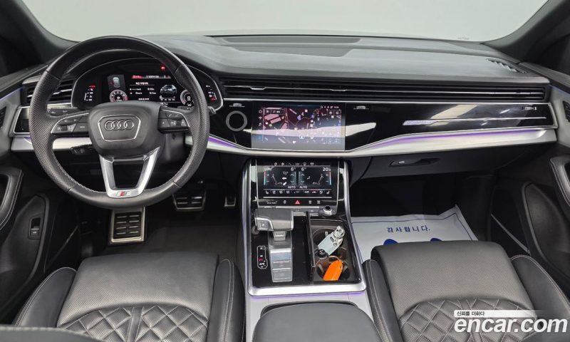 Audi Q8 55 TFSI Quattro Premium