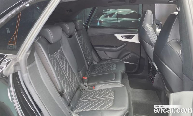 Audi Q8 55 TFSI Quattro Premium
