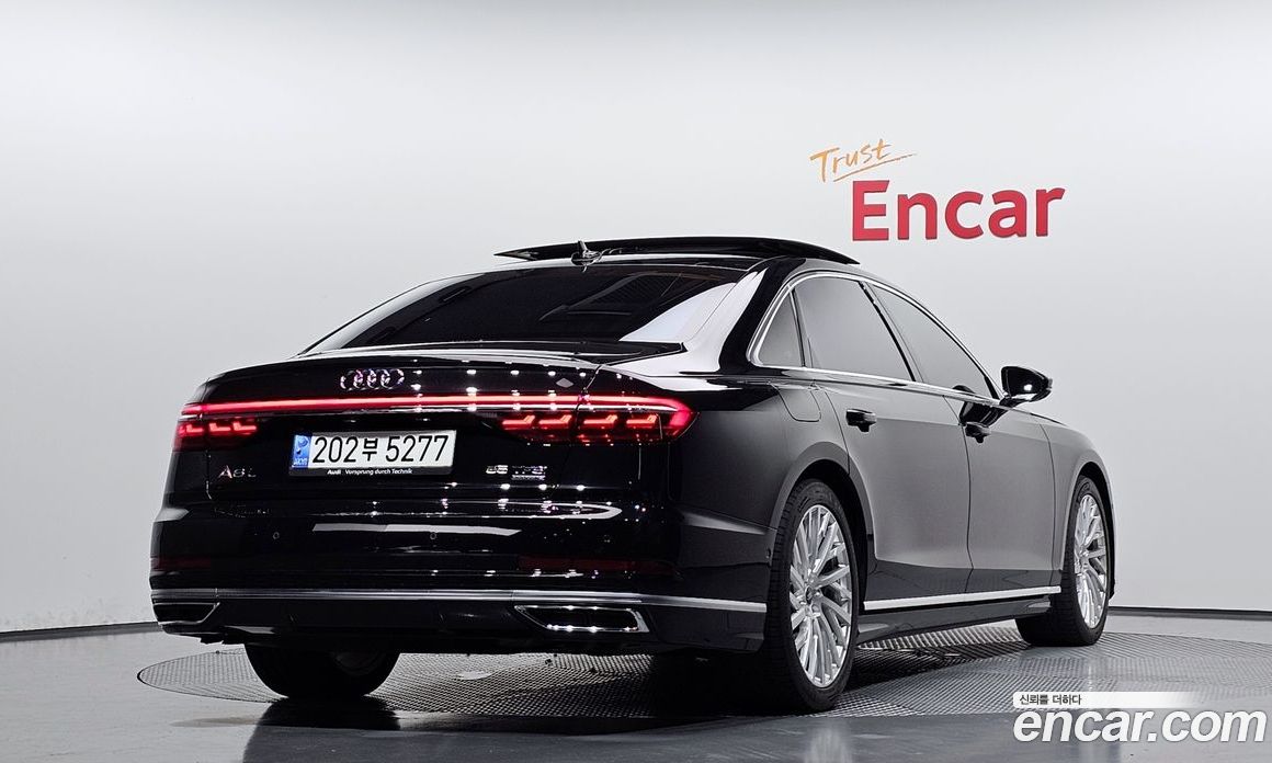 Audi A8 55 TFSI Quattro LWB