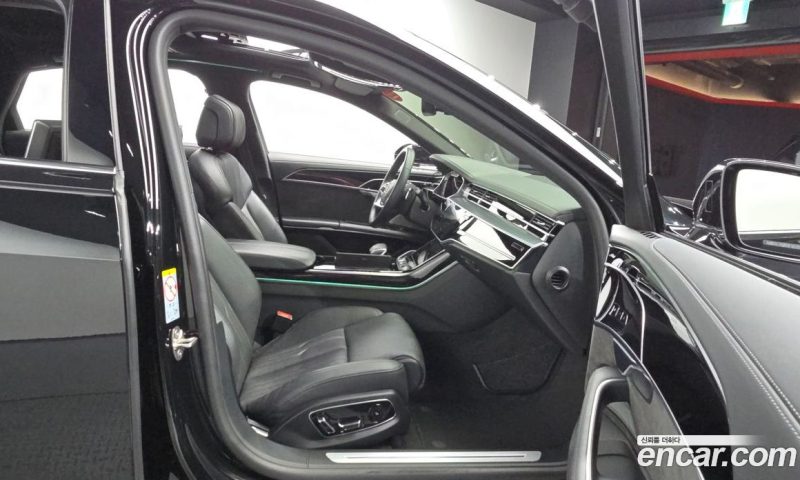 Audi A8 55 TFSI Quattro LWB