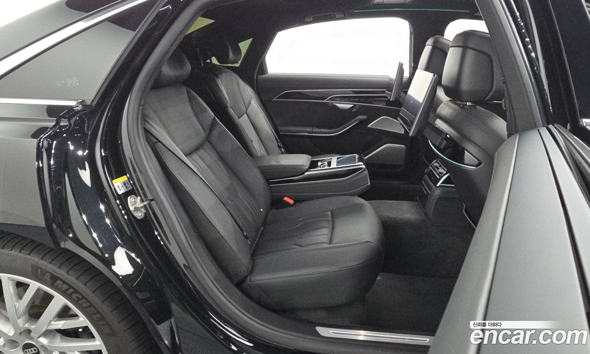 Audi A8 55 TFSI Quattro LWB