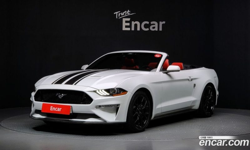 Ford Mustang Convertible