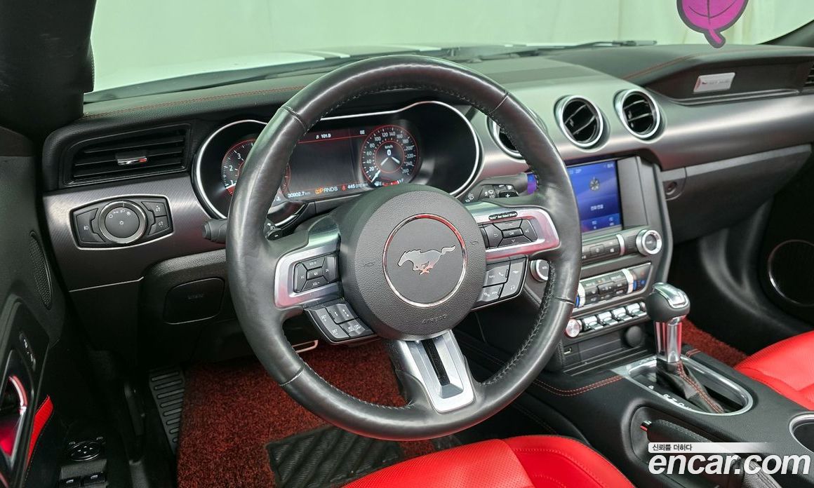Ford Mustang Convertible