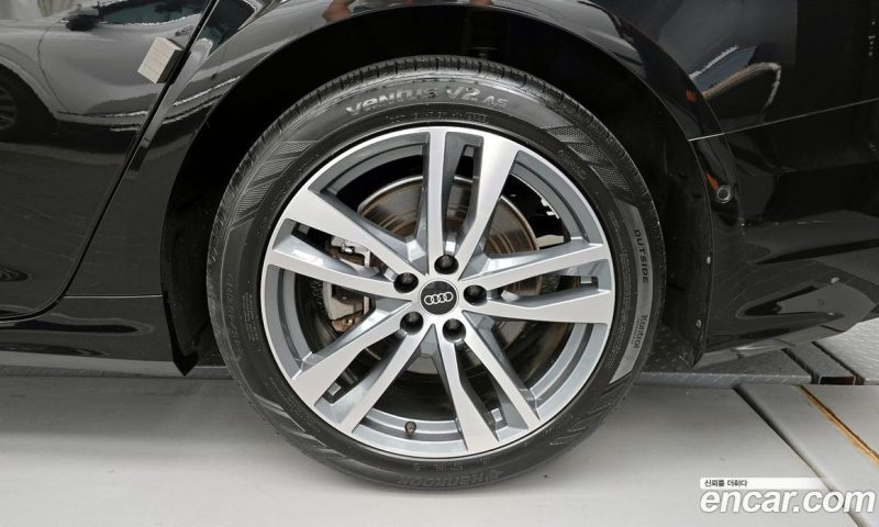 Audi A6 45 TFSI Quattro Premium