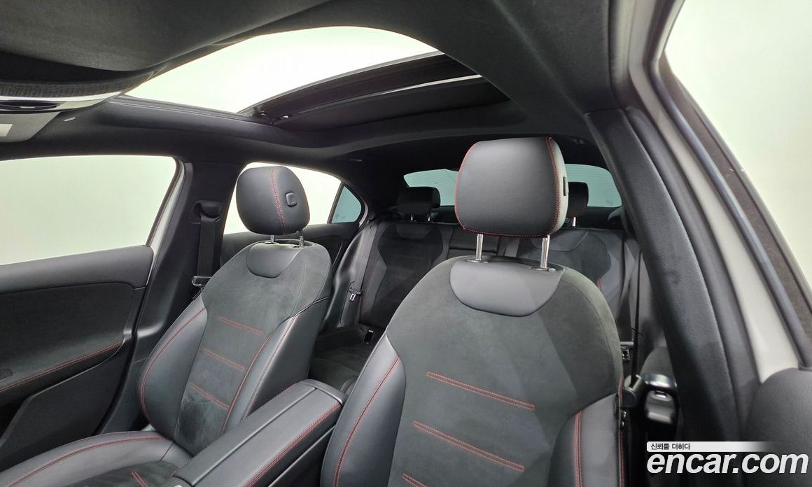 Mercedes Benz A-Class A250 4MATIC Sedan