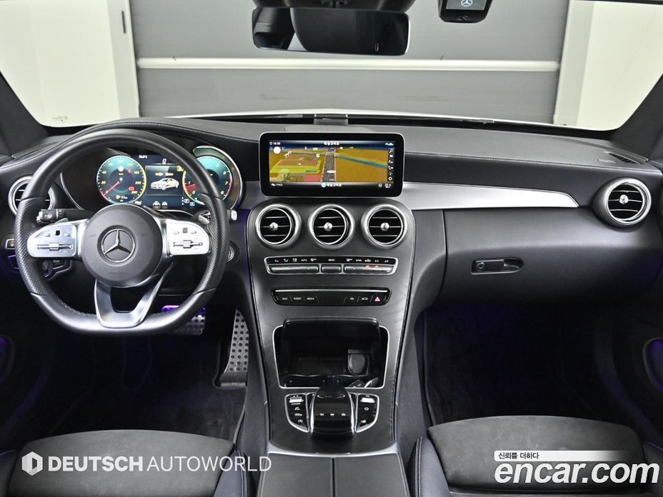 Mercedes Benz C-Class C200 Coupe