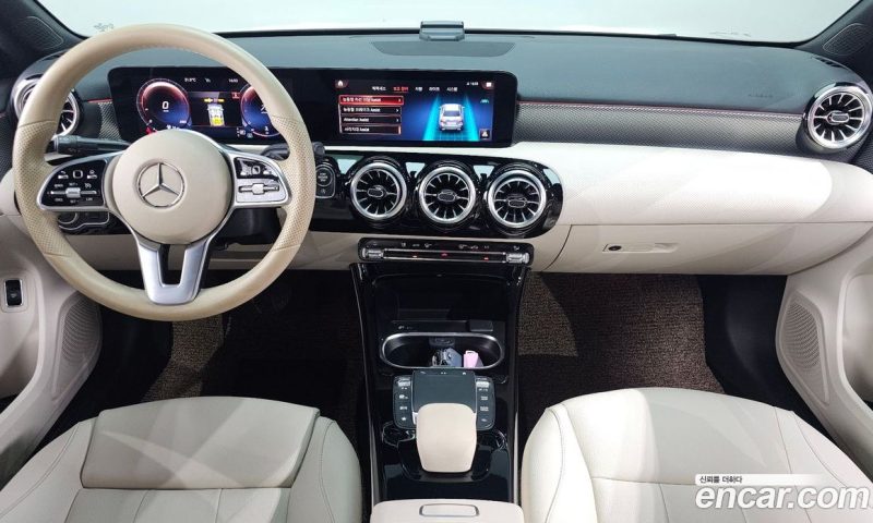 Mercedes Benz A-Class A220 Sedan