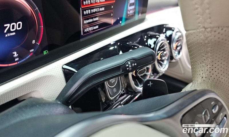 Mercedes Benz A-Class A220 Sedan