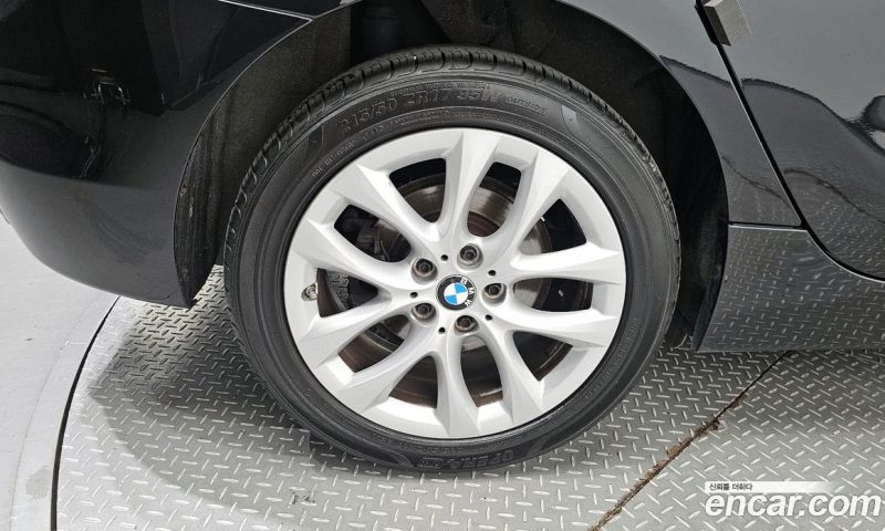 BMW 2-Series Advantage