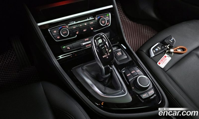 BMW 2-Series Advantage