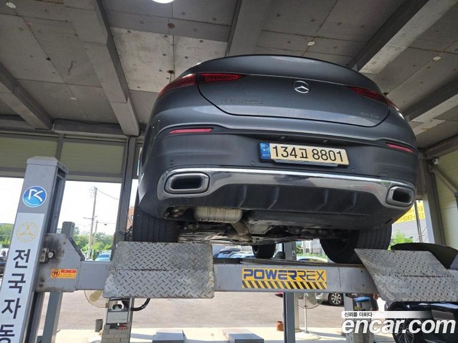 Mercedes Benz GLE-Class GLE400d 4MATIC Coupe