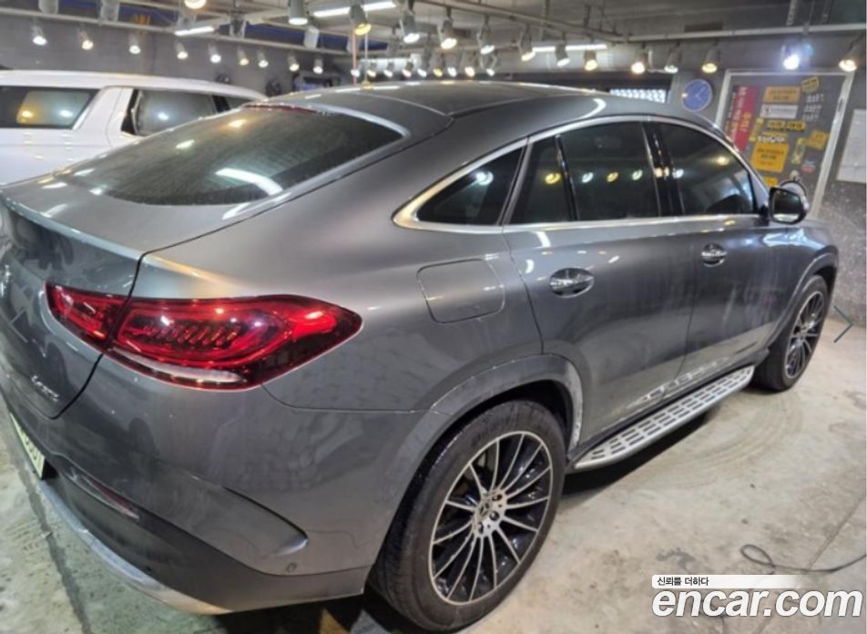 Mercedes Benz GLE-Class GLE400d 4MATIC Coupe