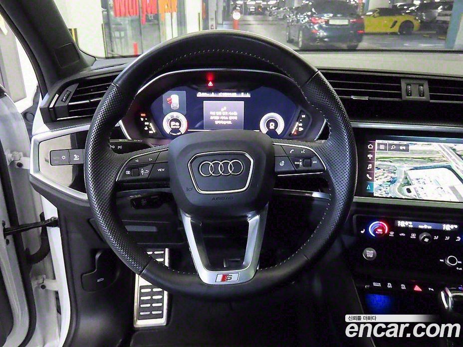 Audi Q3 35 TDI Premium Sportback