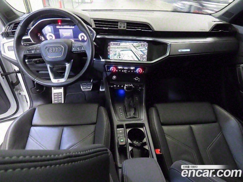 Audi Q3 35 TDI Premium Sportback