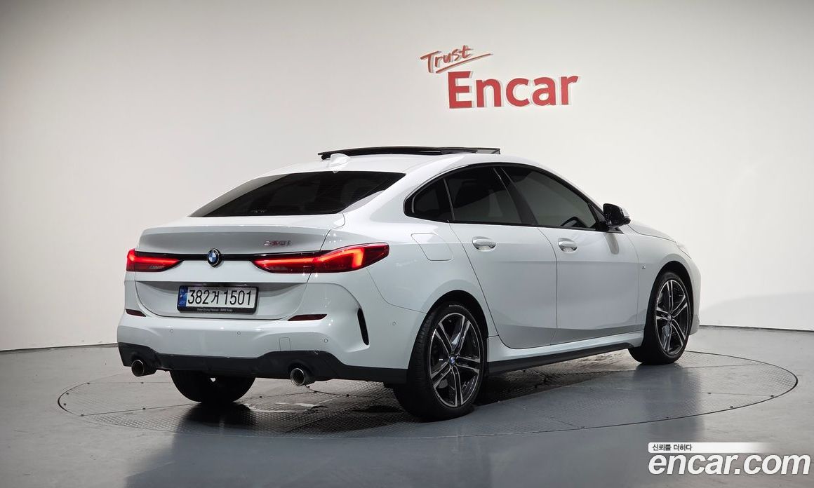 BMW 2-Series i220 M Sports