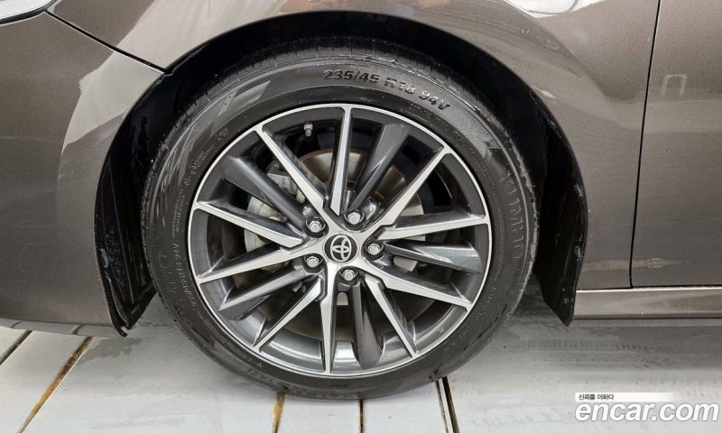 Toyota Camry 2.5